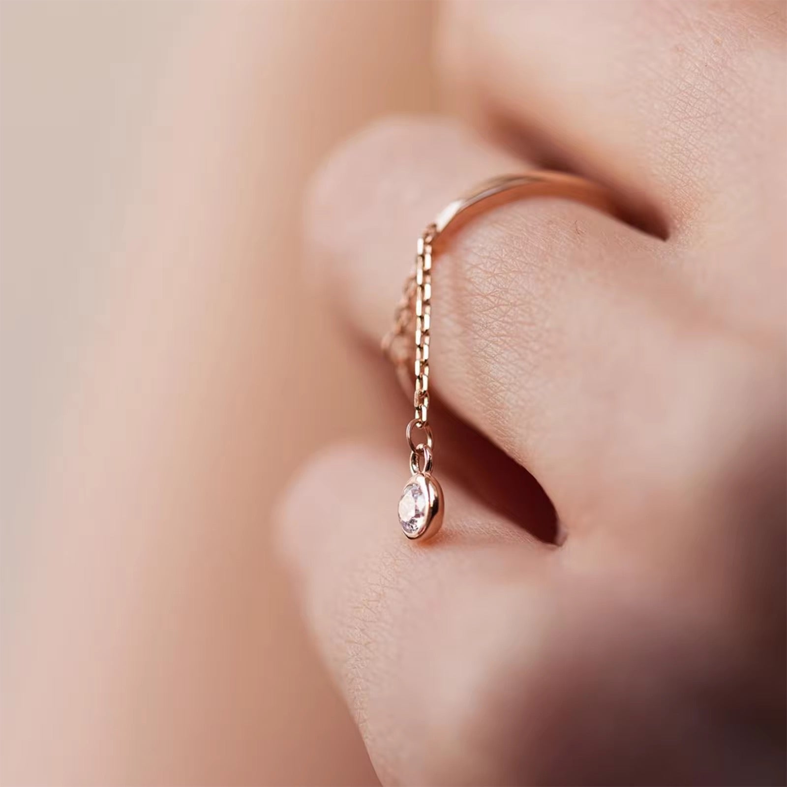 The Gold Karat Conundrum: 10K, 14K, or 18K—Which is Best for Everyday Jewelry?