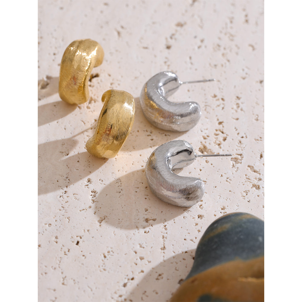 Premium stainless steel earrings finished with 18k gold plating