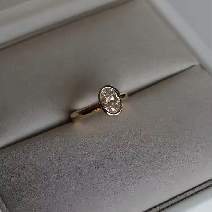 IGI Certified Oval Cut VS2 Lab Diamond Ring (1–3 ct) in Solid Gold 10K–18K or 925 Sterling Silver