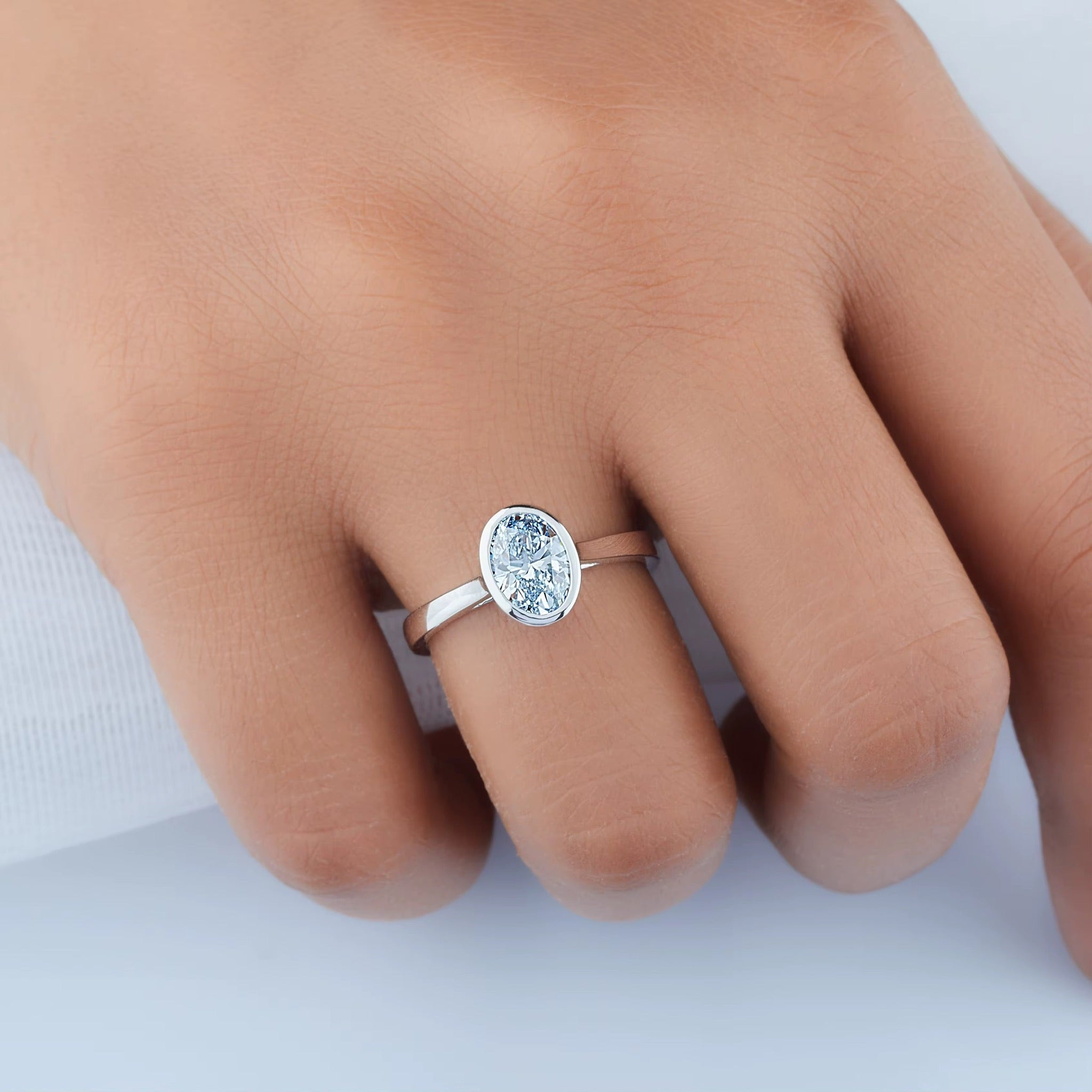 IGI Certified Oval Cut VS2 Lab Diamond Ring (1–3 ct) in Solid Gold 10K–18K or 925 Sterling Silver