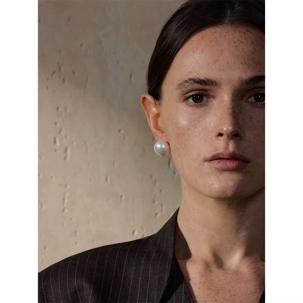 Premium stainless steel earrings finished with 18k gold plating