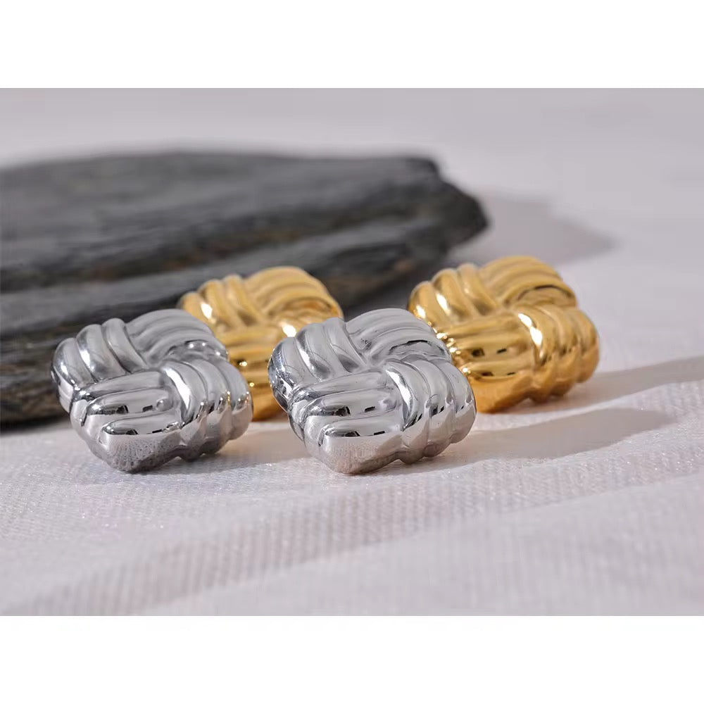 Premium stainless steel earrings finished with 18k gold plating