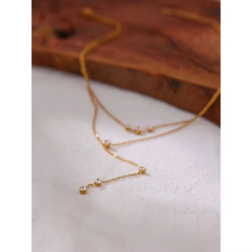 Premium stainless steel necklace finished with 18k gold plating