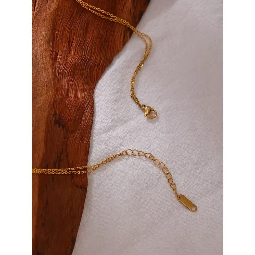 Premium stainless steel necklace finished with 18k gold plating