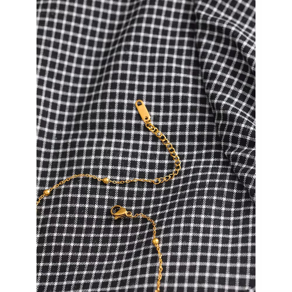 Premium stainless steel necklace finished with 18k gold plating