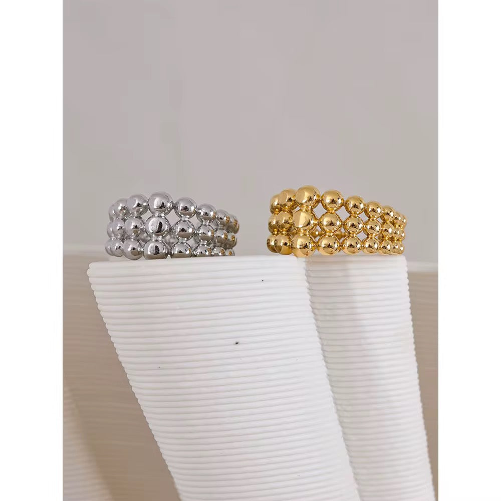 Premium stainless steel ring finished with 18k gold plating