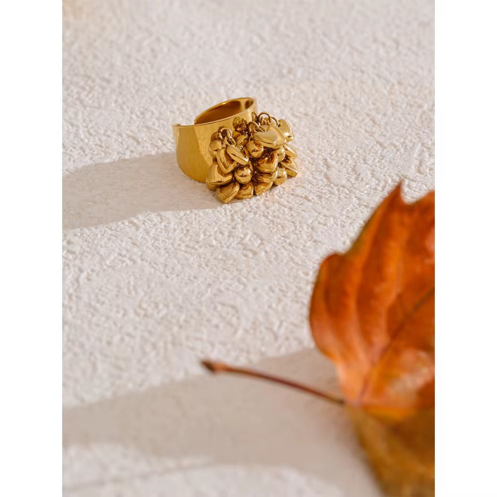 Premium stainless steel ring finished with 18k gold plating