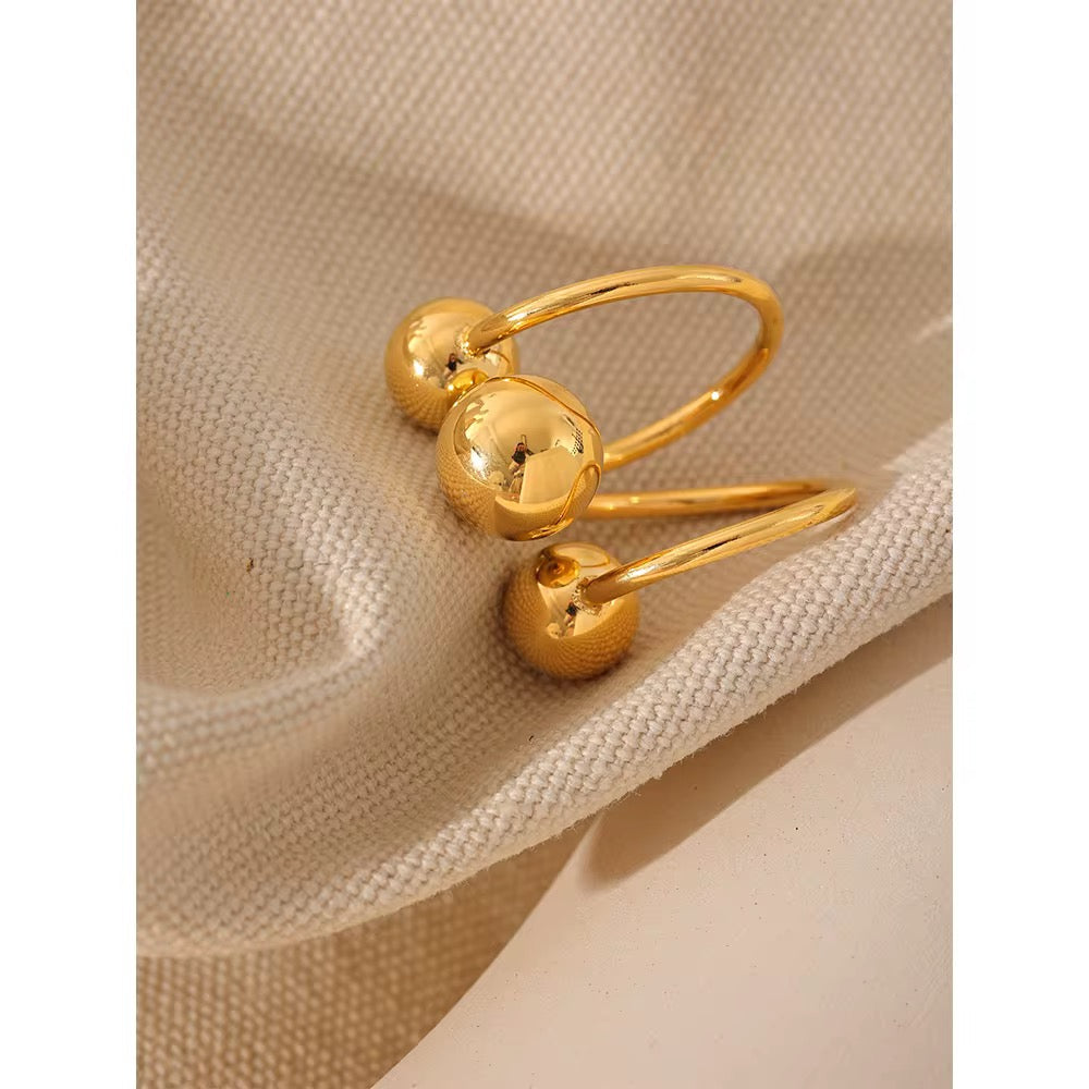 Premium stainless steel ring finished with 18k gold plating