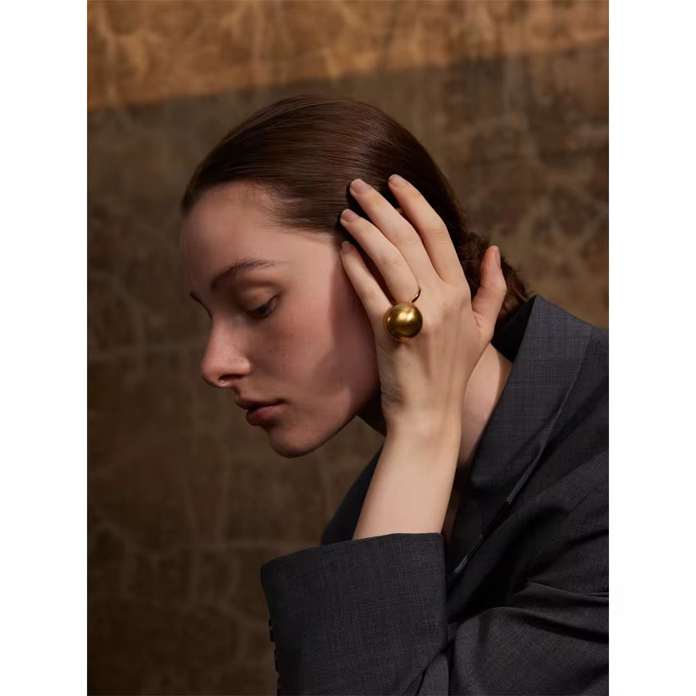 Premium stainless steel ring finished with 18k gold plating