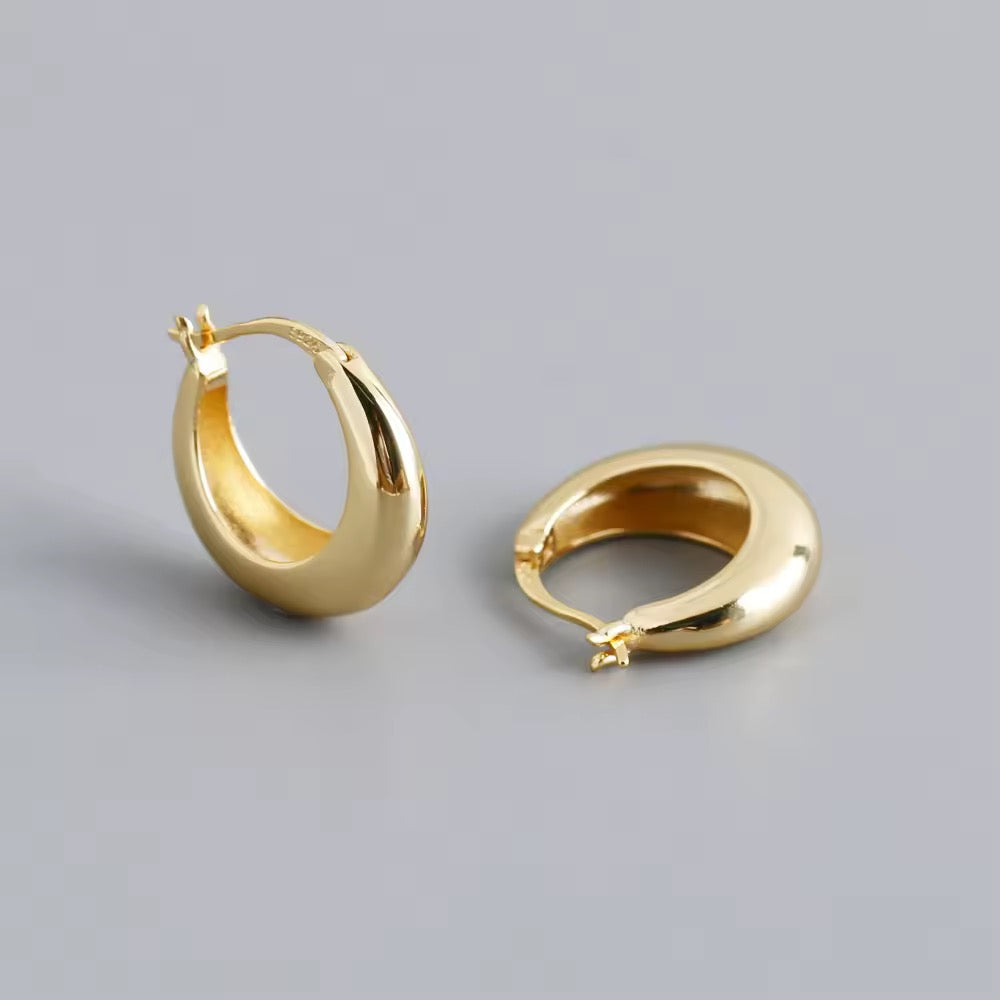 Silver earrings finished with 18k gold plating